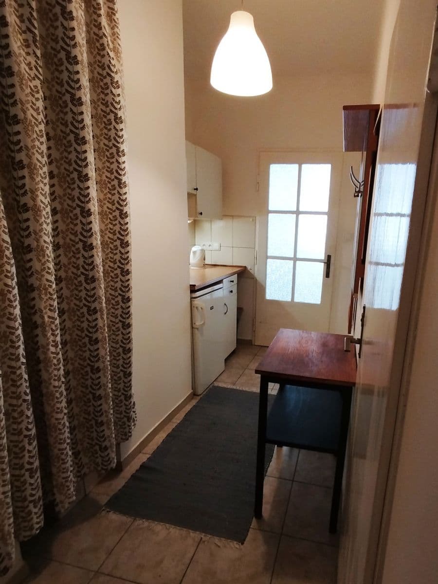 Studio flat to rent, 29 m², Baranova, Prague, Prague Studio flat to rent, 29 m², Baranova, Prague, Prague
