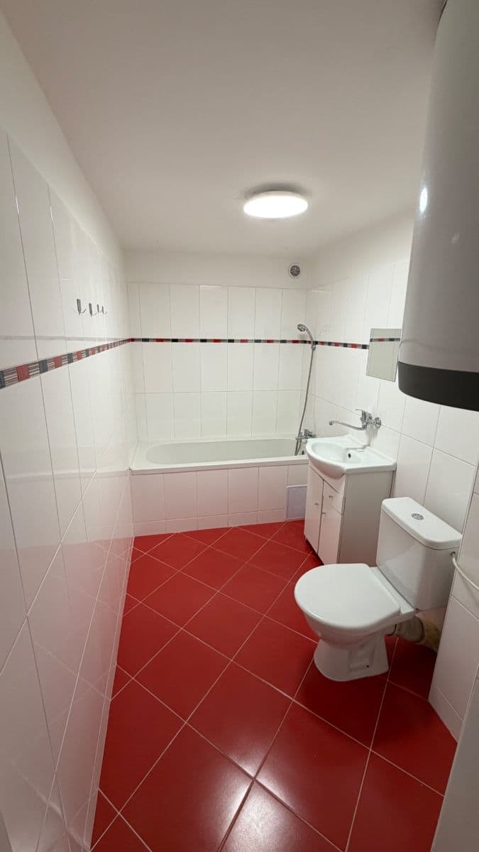2 bedroom flat to rent, 62 m², Svobody, Liberec, Liberecký Region 2 bedroom flat to rent, 62 m², Svobody, Liberec, Liberecký Region