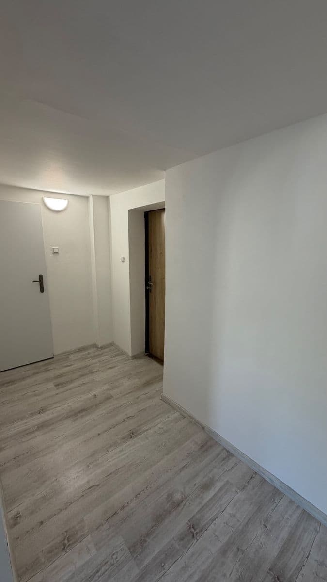 2 bedroom flat to rent, 62 m², Svobody, Liberec, Liberecký Region 2 bedroom flat to rent, 62 m², Svobody, Liberec, Liberecký Region