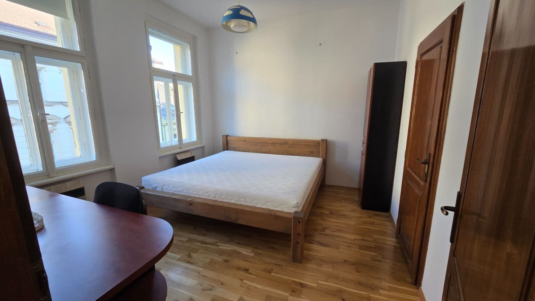 2 bedroom with open-plan kitchen flat to rent, 67 m², Koubkova, Prague, Prague 2 bedroom with open-plan kitchen flat to rent, 67 m², Koubkova, Prague, Prague
