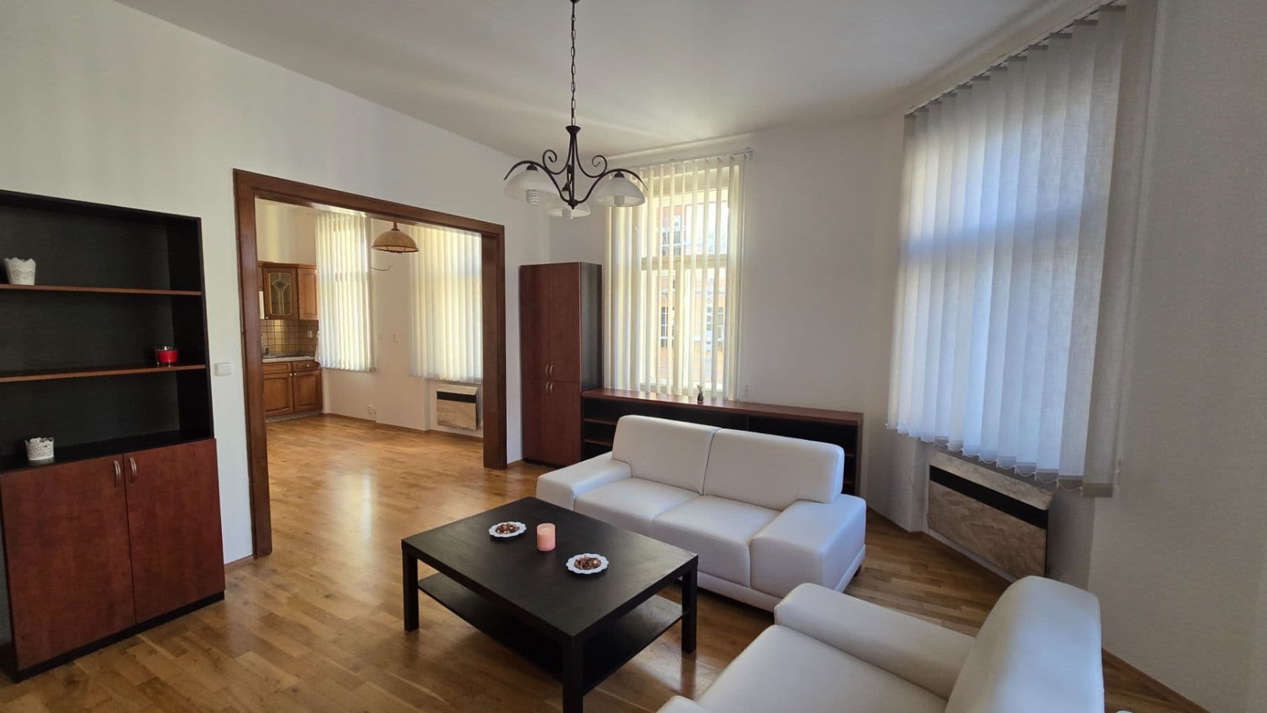 2 bedroom with open-plan kitchen flat to rent, 67 m², Koubkova, Prague, Prague 2 bedroom with open-plan kitchen flat to rent, 67 m², Koubkova, Prague, Prague