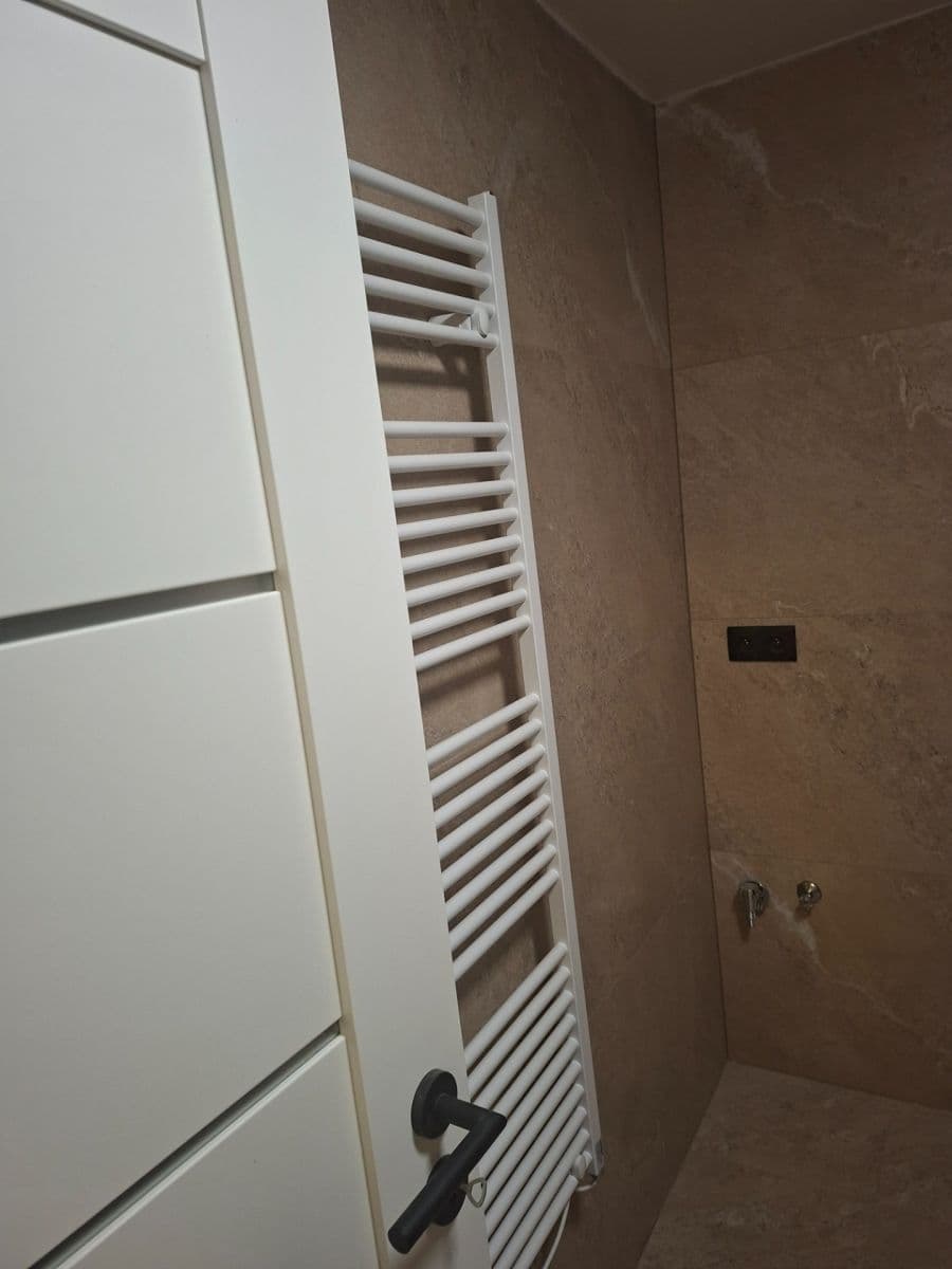 2 bedroom with open-plan kitchen flat for sale, 60 m², Veltruská, Prague, Prague 2 bedroom with open-plan kitchen flat for sale, 60 m², Veltruská, Prague, Prague