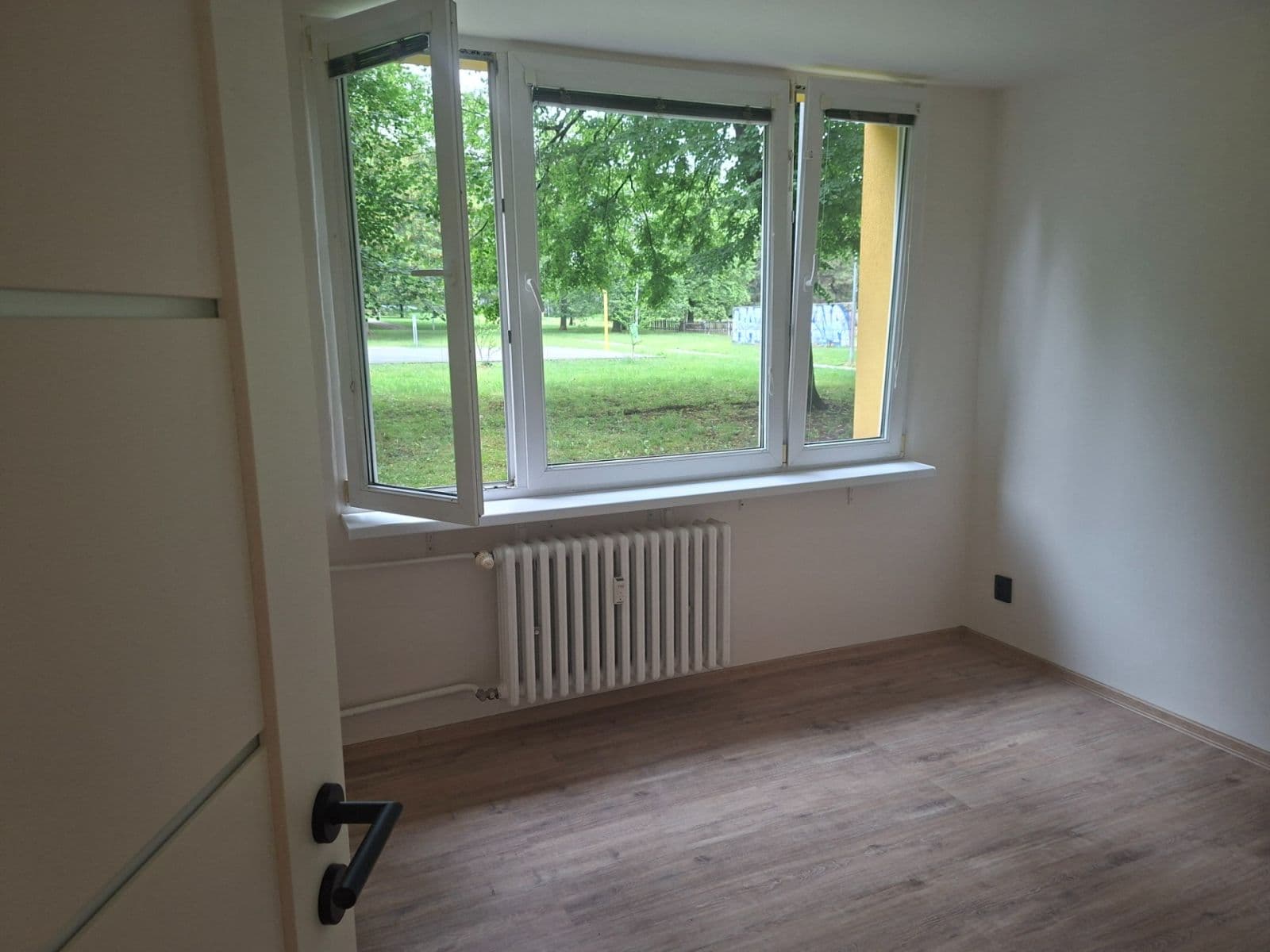 2 bedroom with open-plan kitchen flat for sale, 60 m², Veltruská, Prague, Prague 2 bedroom with open-plan kitchen flat for sale, 60 m², Veltruská, Prague, Prague