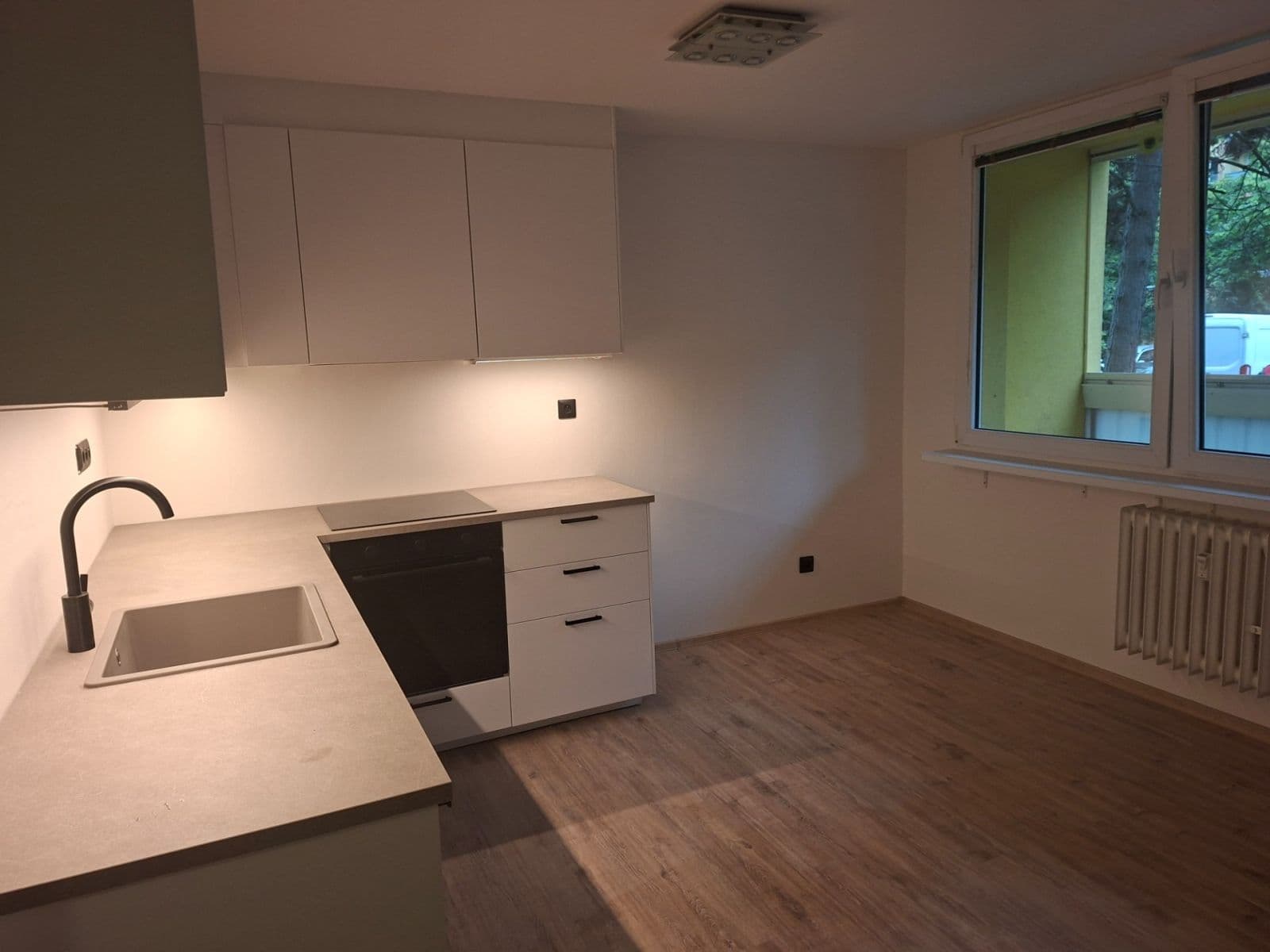 2 bedroom with open-plan kitchen flat for sale, 60 m², Veltruská, Prague, Prague 2 bedroom with open-plan kitchen flat for sale, 60 m², Veltruská, Prague, Prague