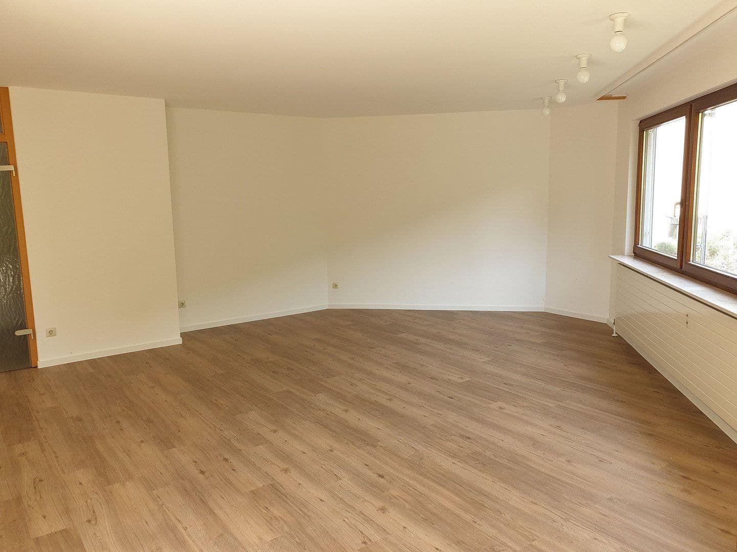 2 bedroom with open-plan kitchen flat to rent, 115 m², Obertorstr. 7, Gerlingen, Baden-Württemberg 2 bedroom with open-plan kitchen flat to rent, 115 m², Obertorstr. 7, Gerlingen, Baden-Württemberg