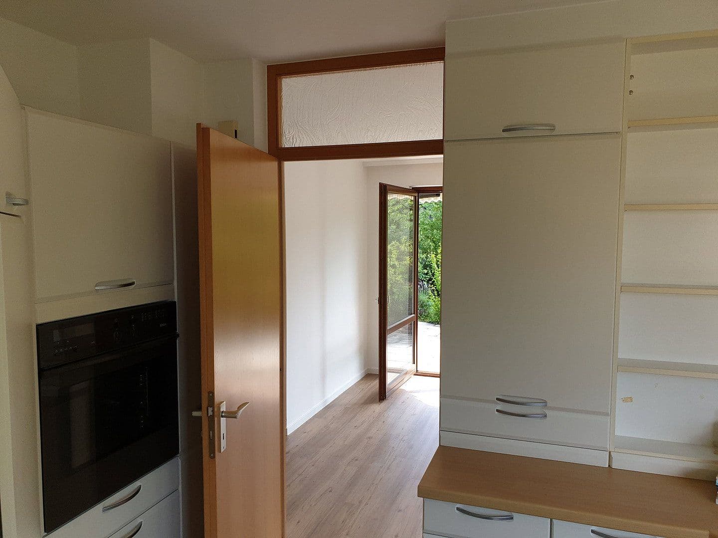 2 bedroom with open-plan kitchen flat to rent, 115 m², Obertorstr. 7, Gerlingen, Baden-Württemberg 2 bedroom with open-plan kitchen flat to rent, 115 m², Obertorstr. 7, Gerlingen, Baden-Württemberg
