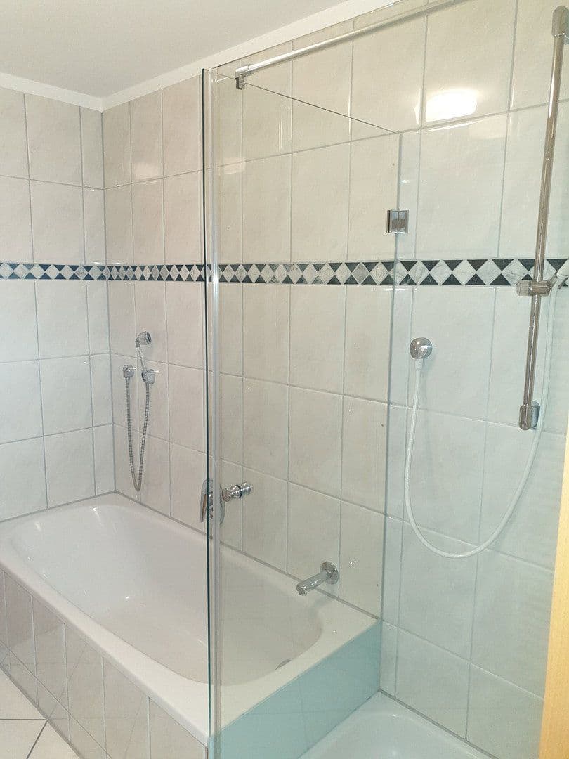 2 bedroom with open-plan kitchen flat to rent, 115 m², Obertorstr. 7, Gerlingen, Baden-Württemberg 2 bedroom with open-plan kitchen flat to rent, 115 m², Obertorstr. 7, Gerlingen, Baden-Württemberg