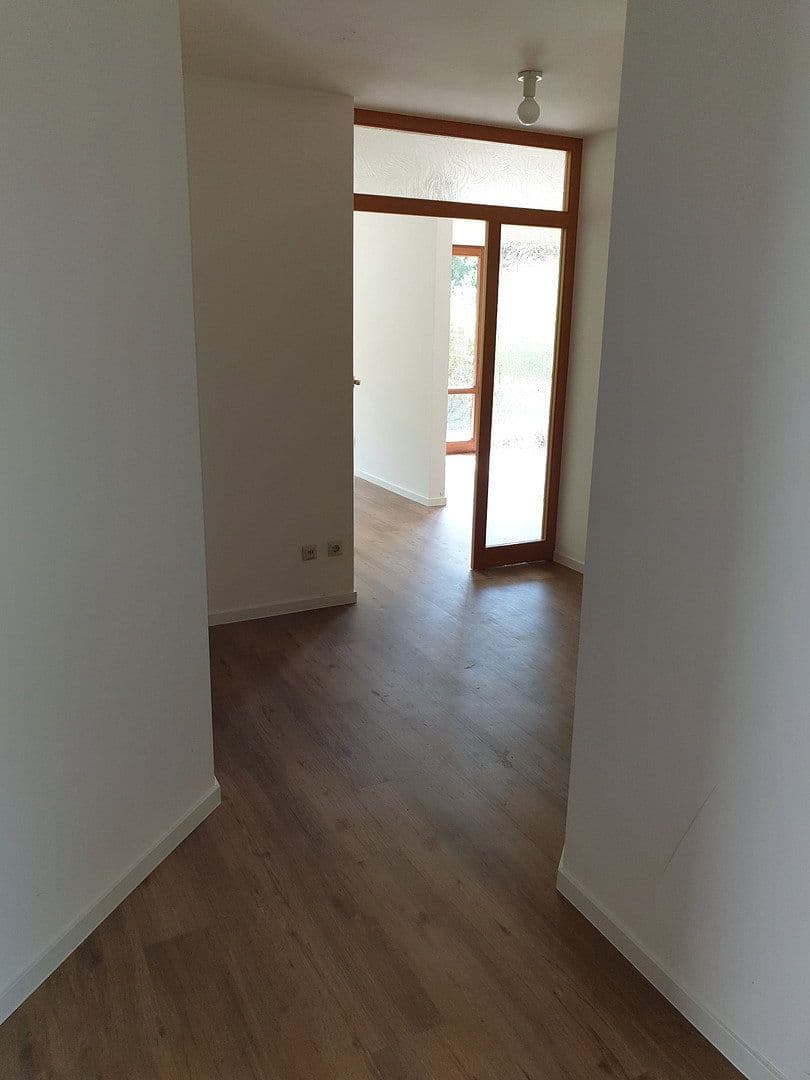 2 bedroom with open-plan kitchen flat to rent, 115 m², Obertorstr. 7, Gerlingen, Baden-Württemberg 2 bedroom with open-plan kitchen flat to rent, 115 m², Obertorstr. 7, Gerlingen, Baden-Württemberg