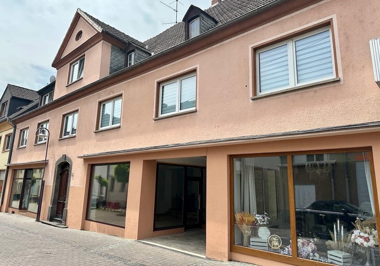 office to rent, 49 m², Bachstrasse 55, Bendorf, Rhineland-Palatinate office to rent, 49 m², Bachstrasse 55, Bendorf, Rhineland-Palatinate