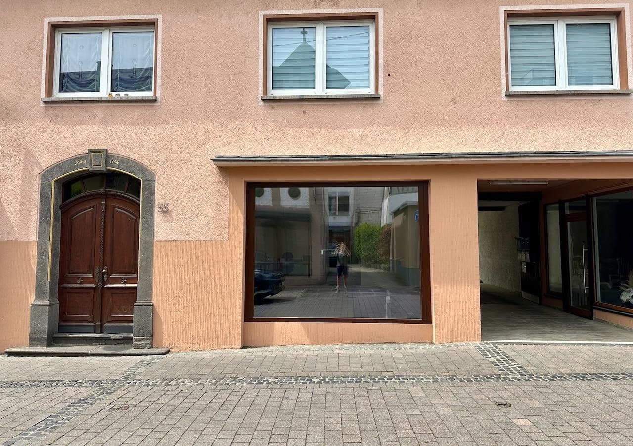 office to rent, 49 m², Bachstrasse 55, Bendorf, Rhineland-Palatinate office to rent, 49 m², Bachstrasse 55, Bendorf, Rhineland-Palatinate