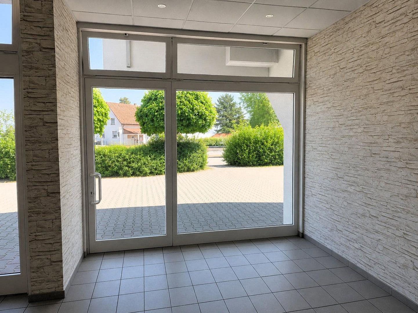 non-residential property for sale, 282 m², Heusenstamm, Hesse non-residential property for sale, 282 m², Heusenstamm, Hesse