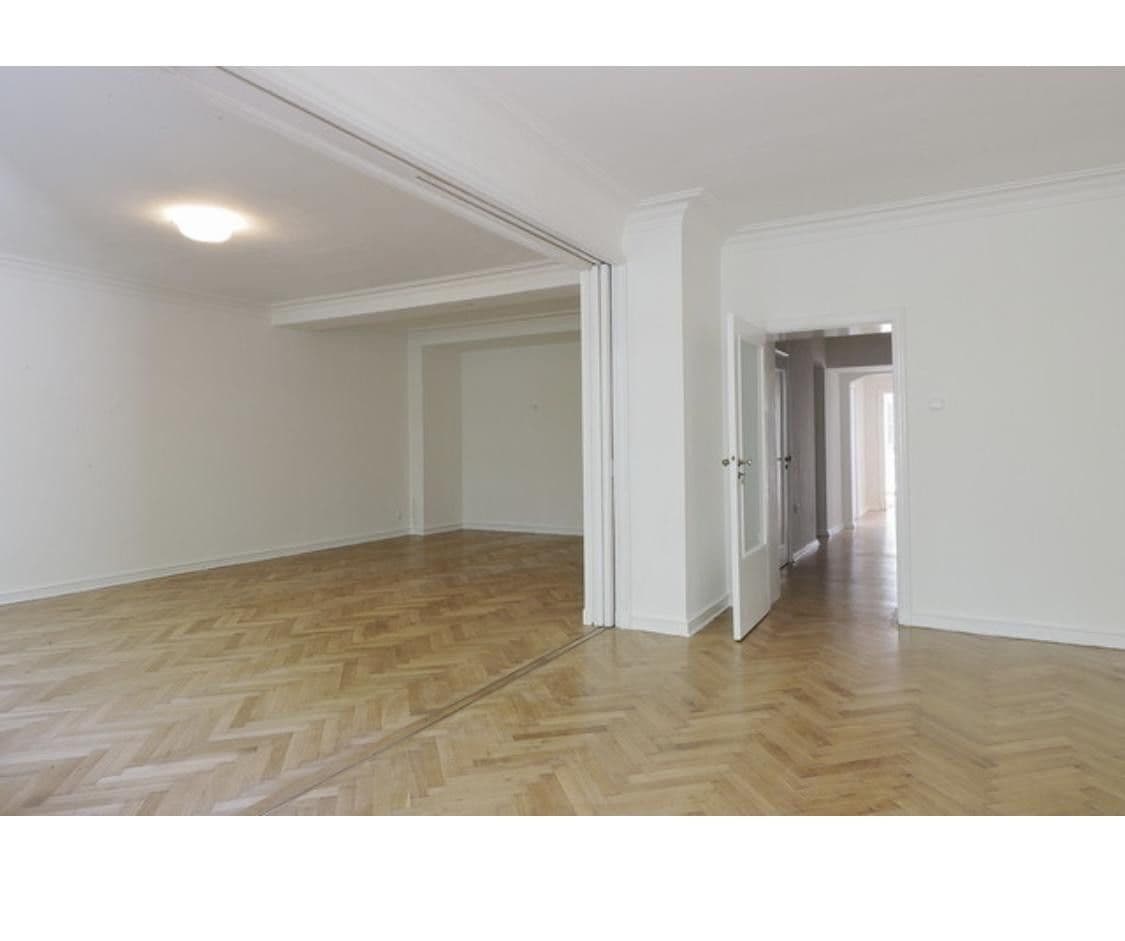 6 bedroom flat to rent, 196 m², Düsseldorf, North Rhine-Westphalia 6 bedroom flat to rent, 196 m², Düsseldorf, North Rhine-Westphalia