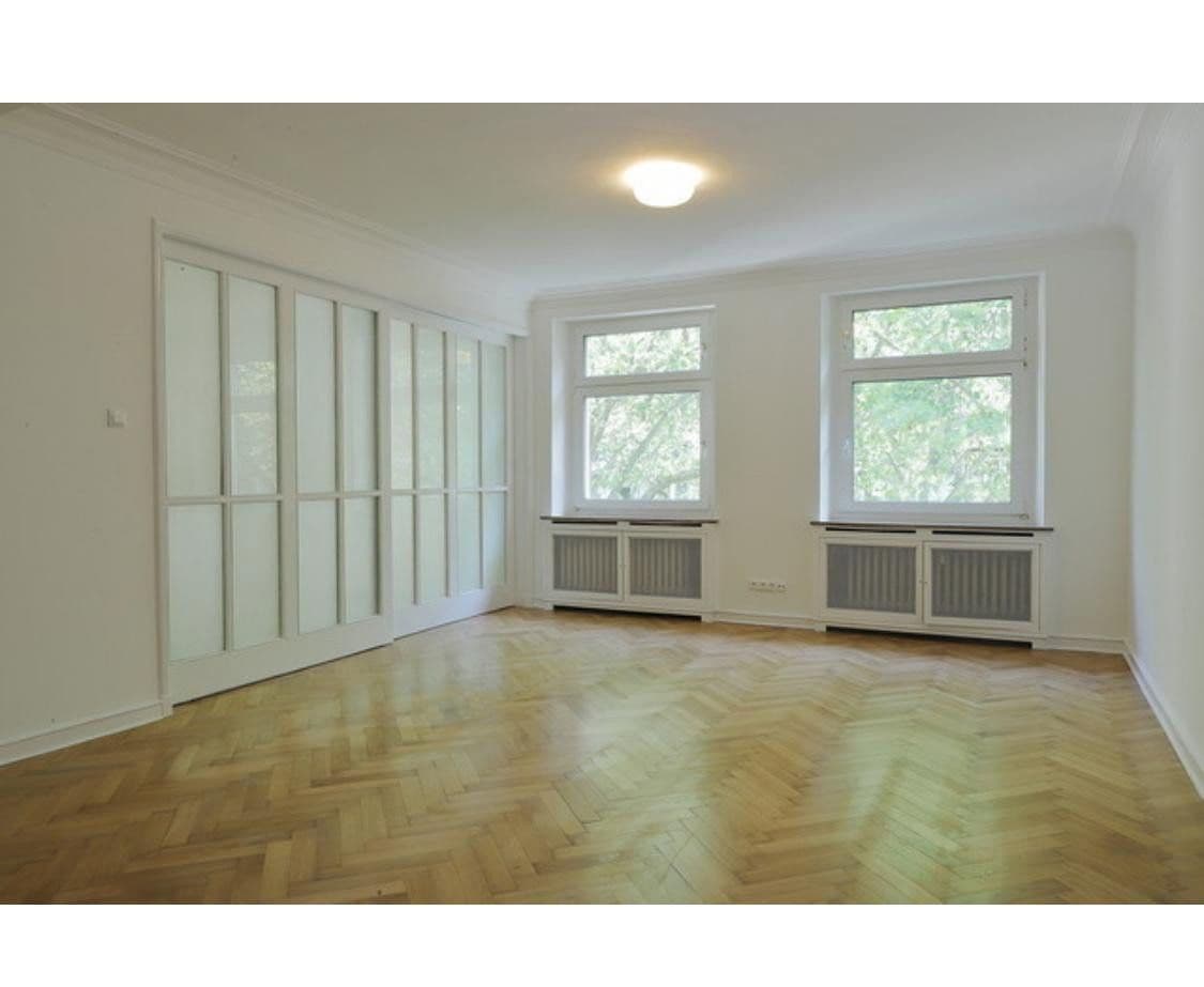 6 bedroom flat to rent, 196 m², Düsseldorf, North Rhine-Westphalia 6 bedroom flat to rent, 196 m², Düsseldorf, North Rhine-Westphalia