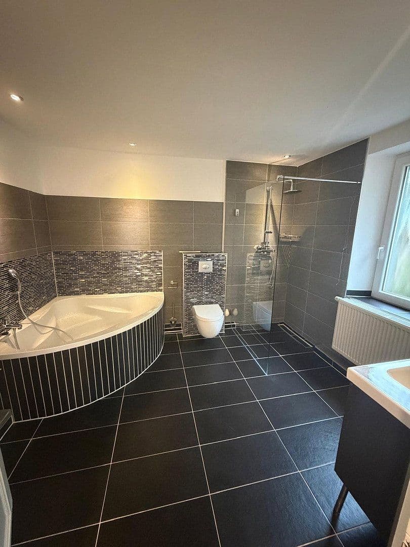 house for sale, 220 m², Theodor-Frings-Allee 7, Viersen, North Rhine-Westphalia house for sale, 220 m², Theodor-Frings-Allee 7, Viersen, North Rhine-Westphalia