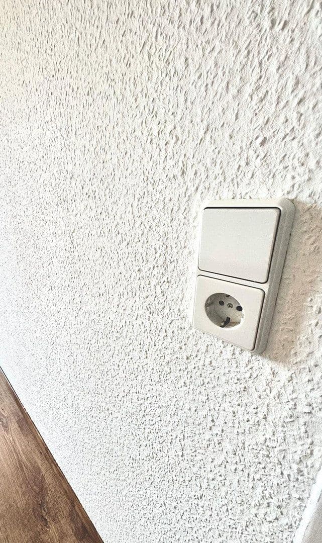 1 bedroom with open-plan kitchen flat to rent, 70 m², Schwarzenberger Str. 75, Aue-Bad Schlema, Saxony 1 bedroom with open-plan kitchen flat to rent, 70 m², Schwarzenberger Str. 75, Aue-Bad Schlema, Saxony
