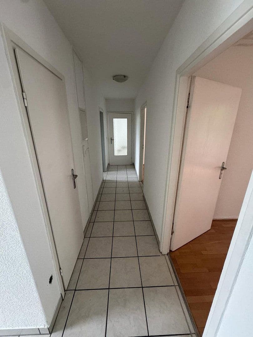 4 bedroom flat to rent, 91 m², Brüsseler Straße 37, Bonn, North Rhine-Westphalia 4 bedroom flat to rent, 91 m², Brüsseler Straße 37, Bonn, North Rhine-Westphalia
