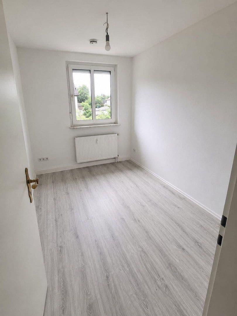 4 bedroom flat to rent, 80 m², Waldkraiburg, Bavaria 4 bedroom flat to rent, 80 m², Waldkraiburg, Bavaria