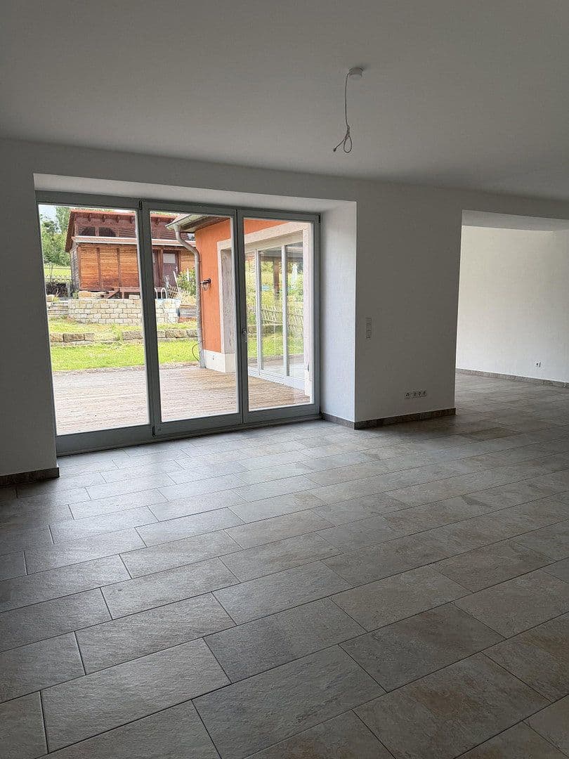 house to rent, 195 m², Meiereiweg 25 c, Pirna, Saxony house to rent, 195 m², Meiereiweg 25 c, Pirna, Saxony