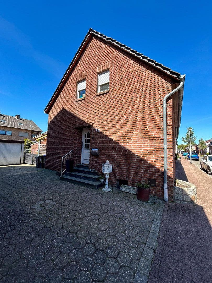 house to rent, 100 m², Vereinsstr. 18, Bocholt, North Rhine-Westphalia house to rent, 100 m², Vereinsstr. 18, Bocholt, North Rhine-Westphalia