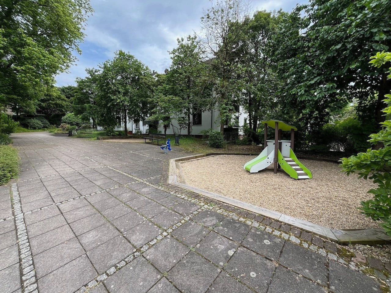 4 bedroom flat for sale, 98 m², Erkrath, North Rhine-Westphalia 4 bedroom flat for sale, 98 m², Erkrath, North Rhine-Westphalia