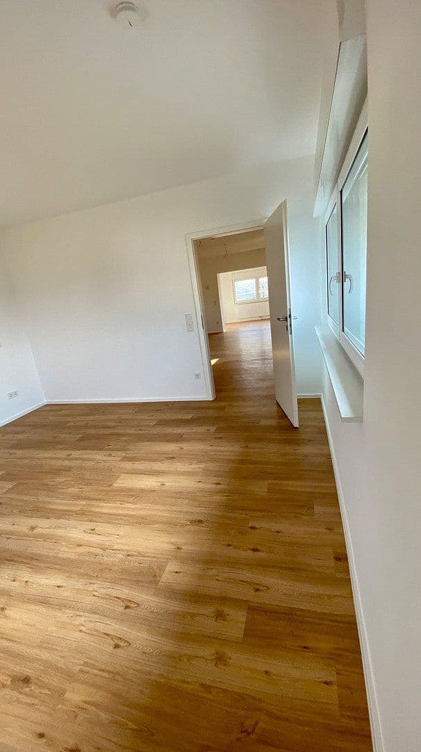 4 bedroom flat to rent, 105 m², Püttlingen, Saarland 4 bedroom flat to rent, 105 m², Püttlingen, Saarland