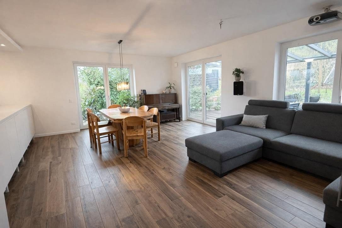 house for sale, 166 m², Neu-Anspach, Hesse house for sale, 166 m², Neu-Anspach, Hesse