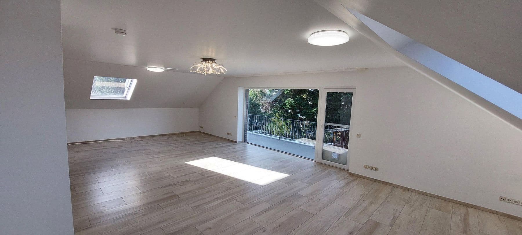 1 bedroom with open-plan kitchen flat to rent, 117 m², Ratingen, North Rhine-Westphalia 1 bedroom with open-plan kitchen flat to rent, 117 m², Ratingen, North Rhine-Westphalia