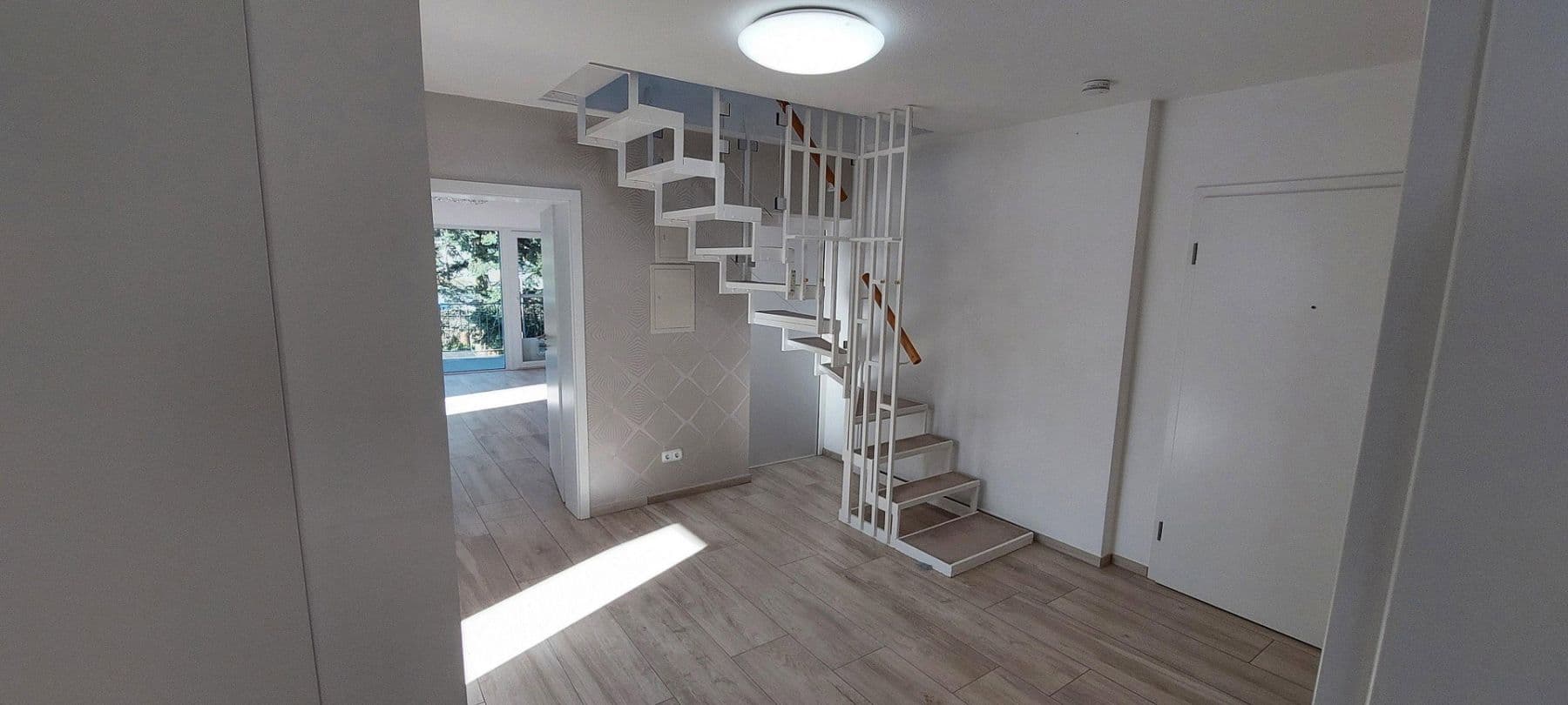 1 bedroom with open-plan kitchen flat to rent, 117 m², Ratingen, North Rhine-Westphalia 1 bedroom with open-plan kitchen flat to rent, 117 m², Ratingen, North Rhine-Westphalia