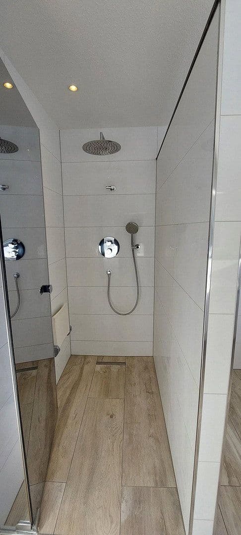1 bedroom with open-plan kitchen flat to rent, 117 m², Ratingen, North Rhine-Westphalia 1 bedroom with open-plan kitchen flat to rent, 117 m², Ratingen, North Rhine-Westphalia