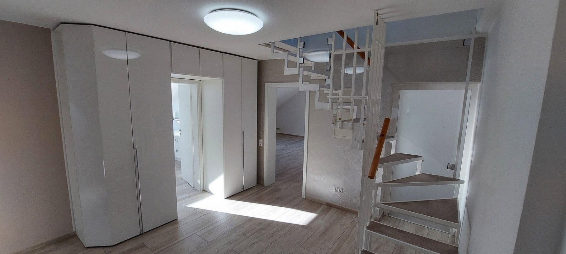 1 bedroom with open-plan kitchen flat to rent, 117 m², Ratingen, North Rhine-Westphalia 1 bedroom with open-plan kitchen flat to rent, 117 m², Ratingen, North Rhine-Westphalia