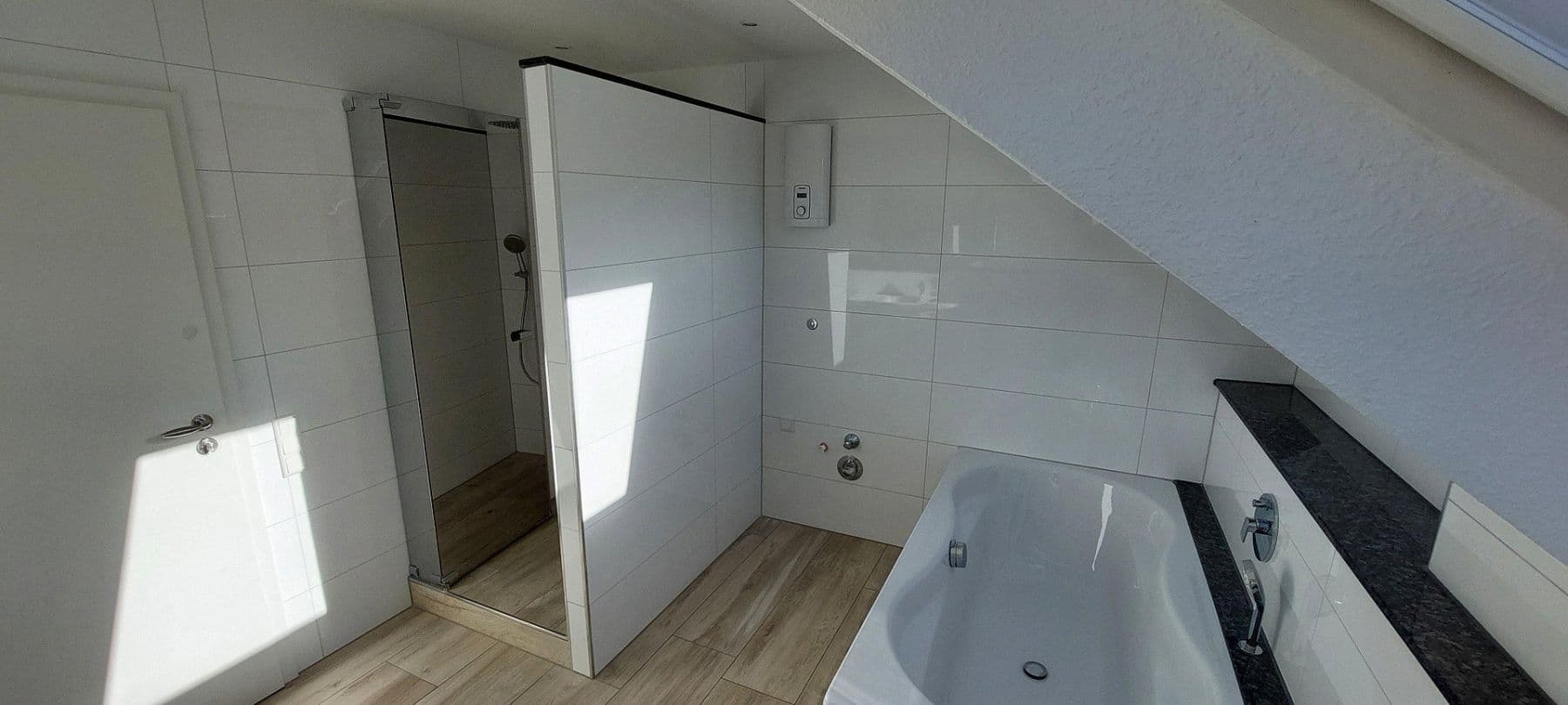 1 bedroom with open-plan kitchen flat to rent, 117 m², Ratingen, North Rhine-Westphalia 1 bedroom with open-plan kitchen flat to rent, 117 m², Ratingen, North Rhine-Westphalia