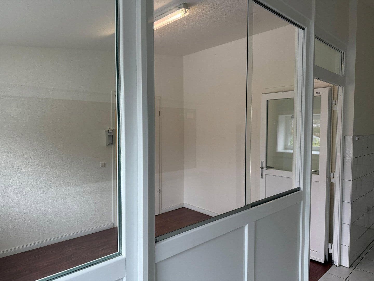 office to rent, 120 m², Tegelbarg 25, Bad Bramstedt, Schleswig-Holstein office to rent, 120 m², Tegelbarg 25, Bad Bramstedt, Schleswig-Holstein
