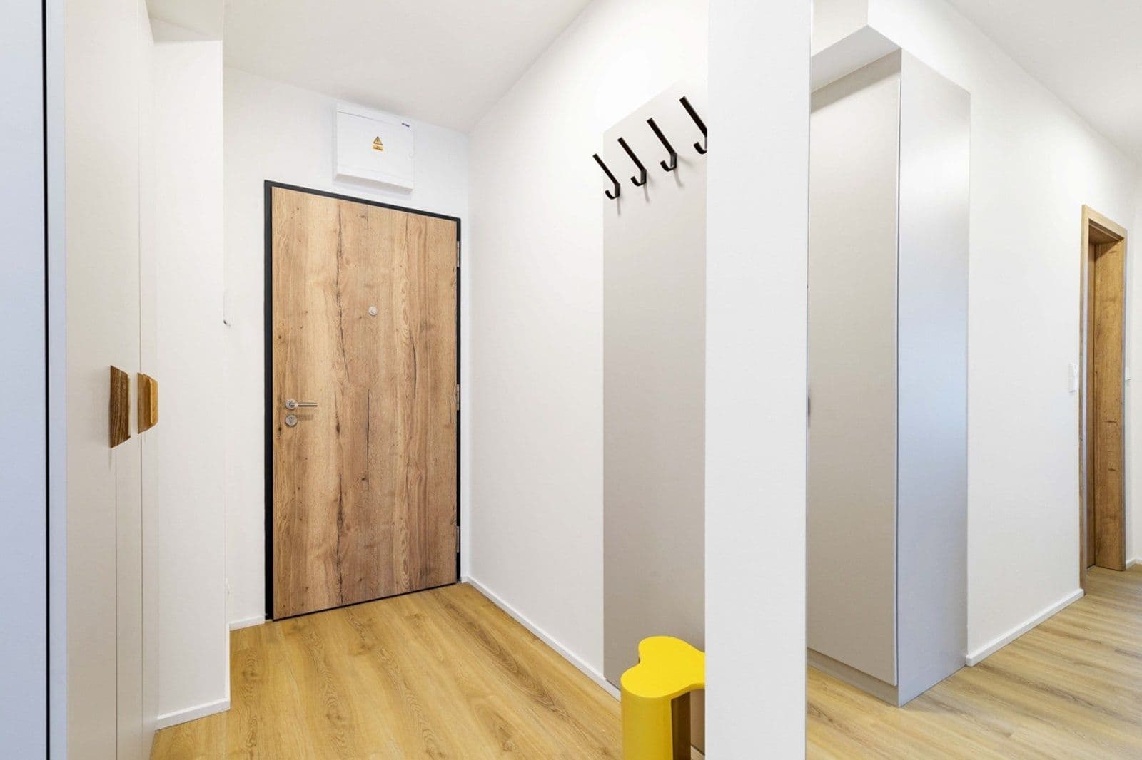 1 bedroom with open-plan kitchen flat to rent, 55 m², Vrbenského, Prague, Prague 1 bedroom with open-plan kitchen flat to rent, 55 m², Vrbenského, Prague, Prague