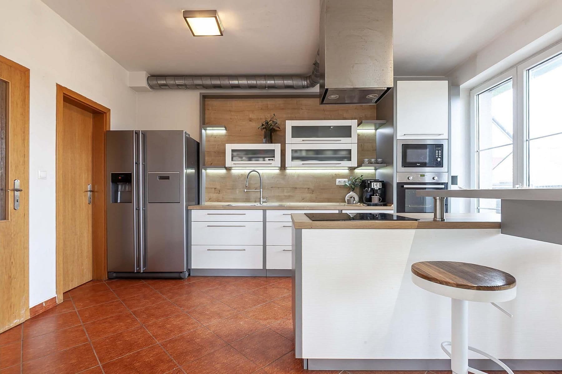 2 bedroom with open-plan kitchen flat for sale, 98 m², Meteorologická, Prague, Prague 2 bedroom with open-plan kitchen flat for sale, 98 m², Meteorologická, Prague, Prague