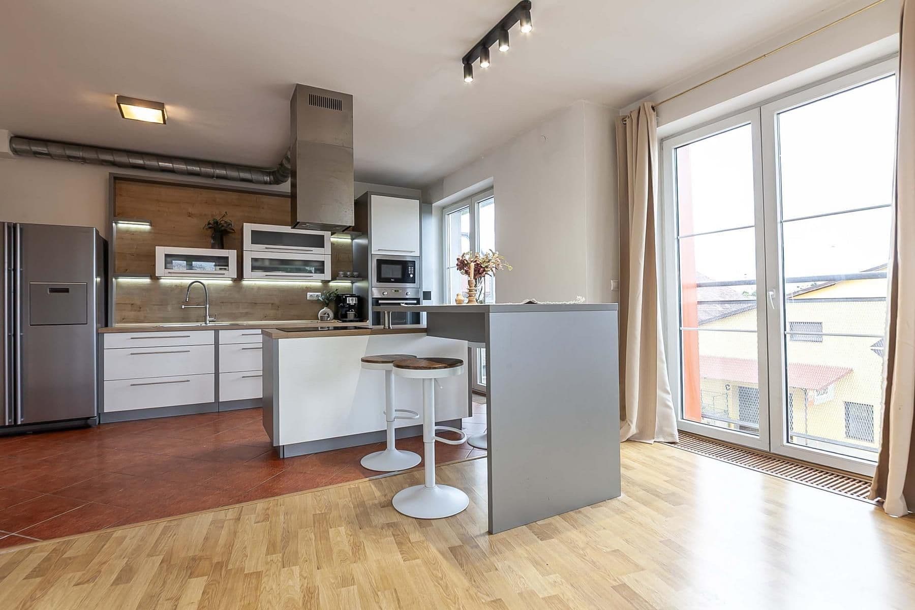 2 bedroom with open-plan kitchen flat for sale, 98 m², Meteorologická, Prague, Prague 2 bedroom with open-plan kitchen flat for sale, 98 m², Meteorologická, Prague, Prague