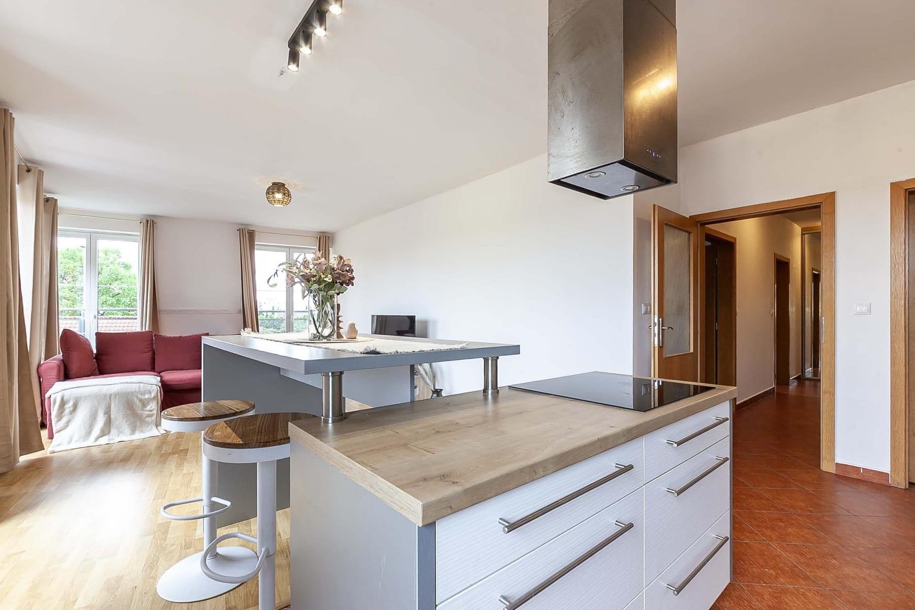 2 bedroom with open-plan kitchen flat for sale, 98 m², Meteorologická, Prague, Prague 2 bedroom with open-plan kitchen flat for sale, 98 m², Meteorologická, Prague, Prague