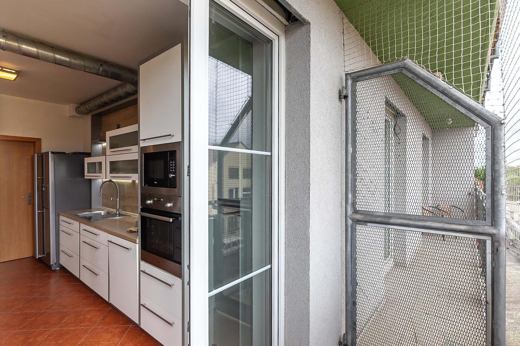 2 bedroom with open-plan kitchen flat for sale, 98 m², Meteorologická, Prague, Prague 2 bedroom with open-plan kitchen flat for sale, 98 m², Meteorologická, Prague, Prague