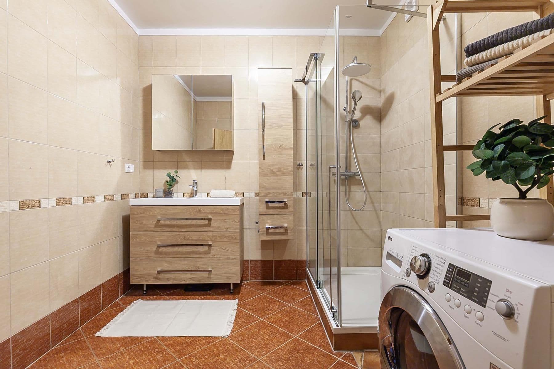 2 bedroom with open-plan kitchen flat for sale, 98 m², Meteorologická, Prague, Prague 2 bedroom with open-plan kitchen flat for sale, 98 m², Meteorologická, Prague, Prague