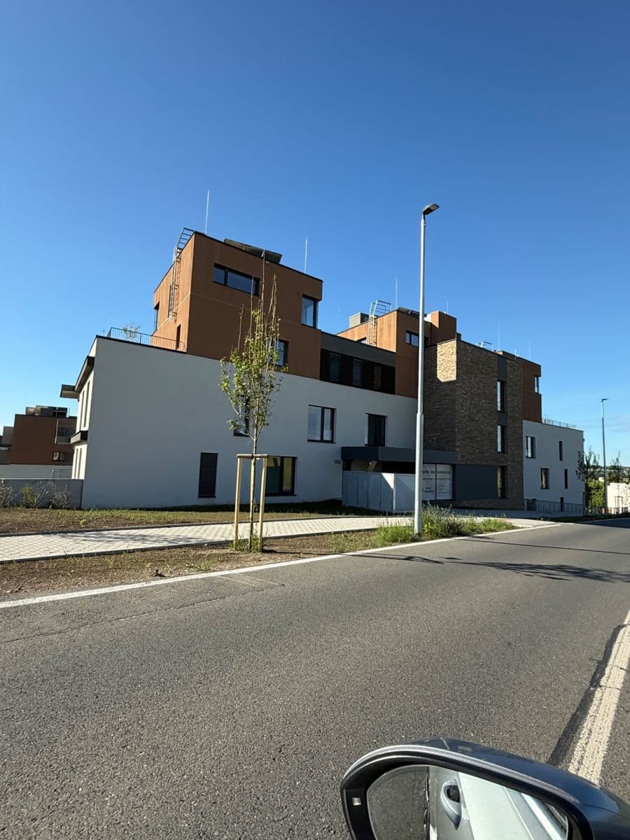 Studio flat to rent, 32 m², Haenkeho, Prague, Prague Studio flat to rent, 32 m², Haenkeho, Prague, Prague