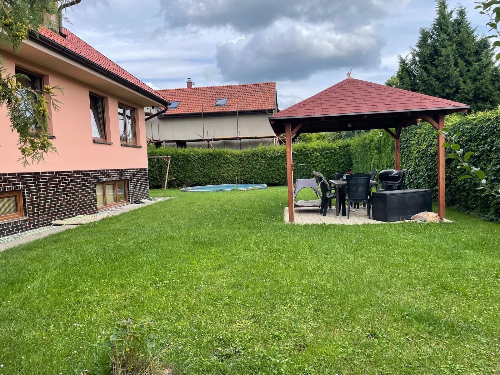 house to rent, 255 m², Na Lipce, Mirošovice, Středočeský Region house to rent, 255 m², Na Lipce, Mirošovice, Středočeský Region