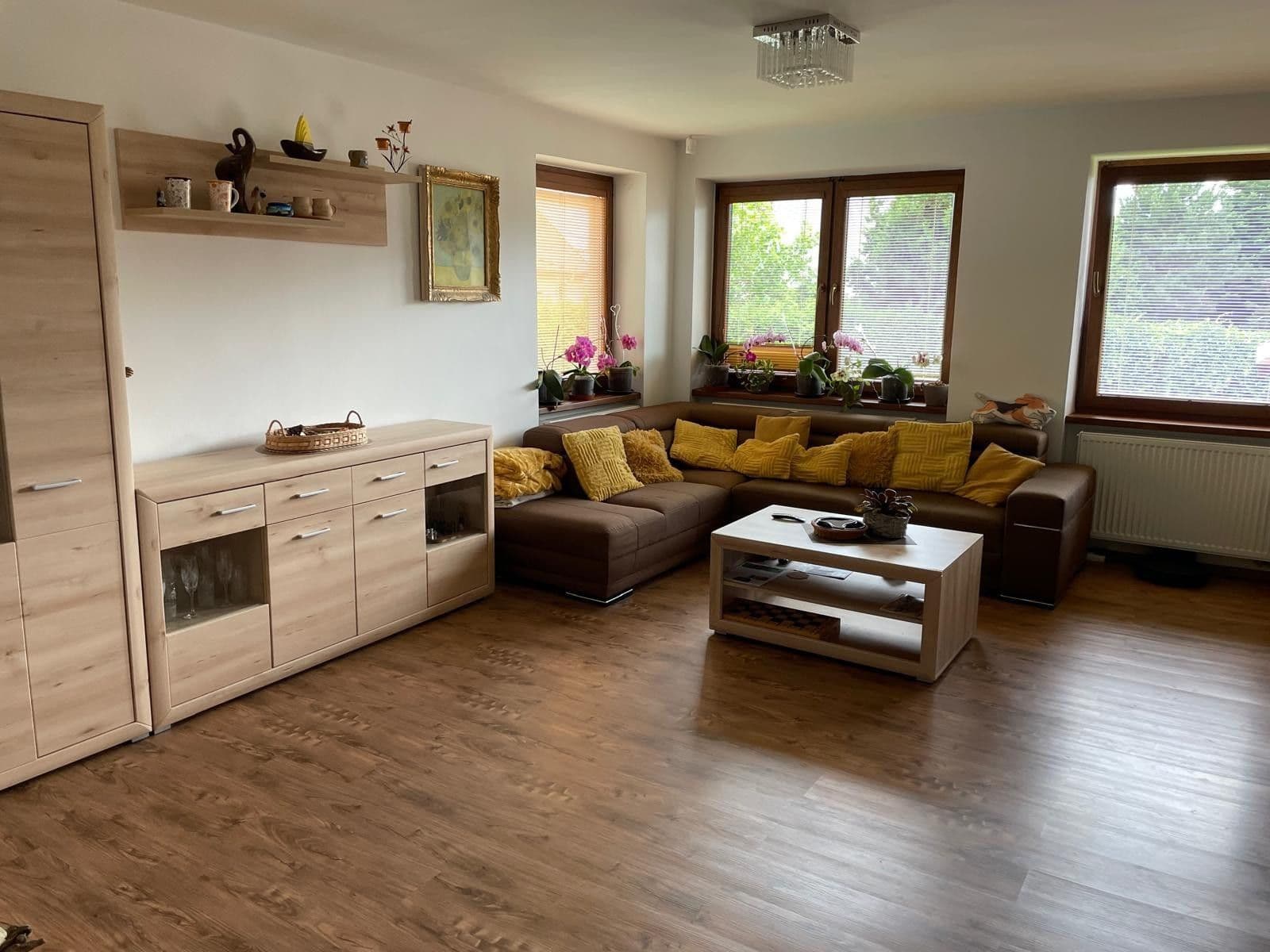 house to rent, 255 m², Na Lipce, Mirošovice, Středočeský Region house to rent, 255 m², Na Lipce, Mirošovice, Středočeský Region