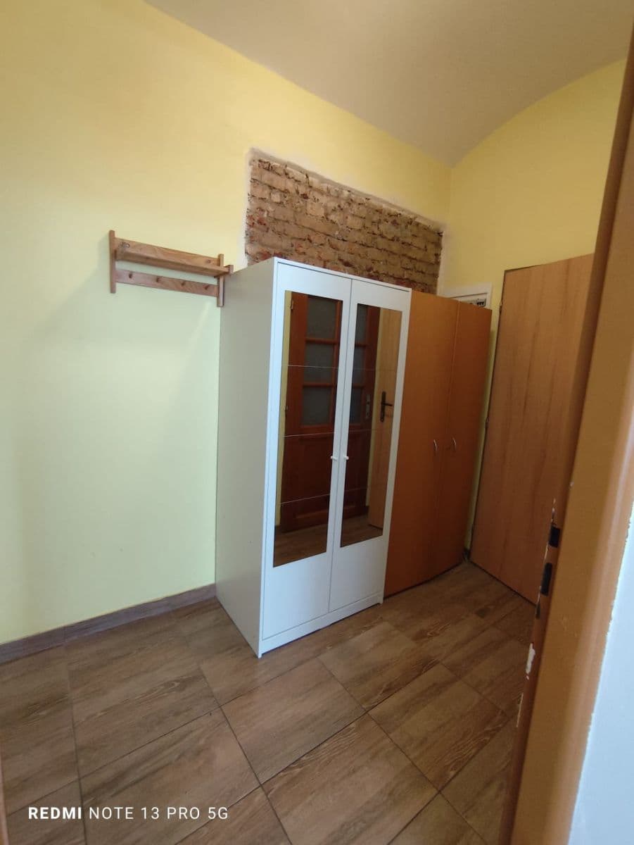 Studio flat to rent, 26 m², Holandská, Prague, Prague Studio flat to rent, 26 m², Holandská, Prague, Prague