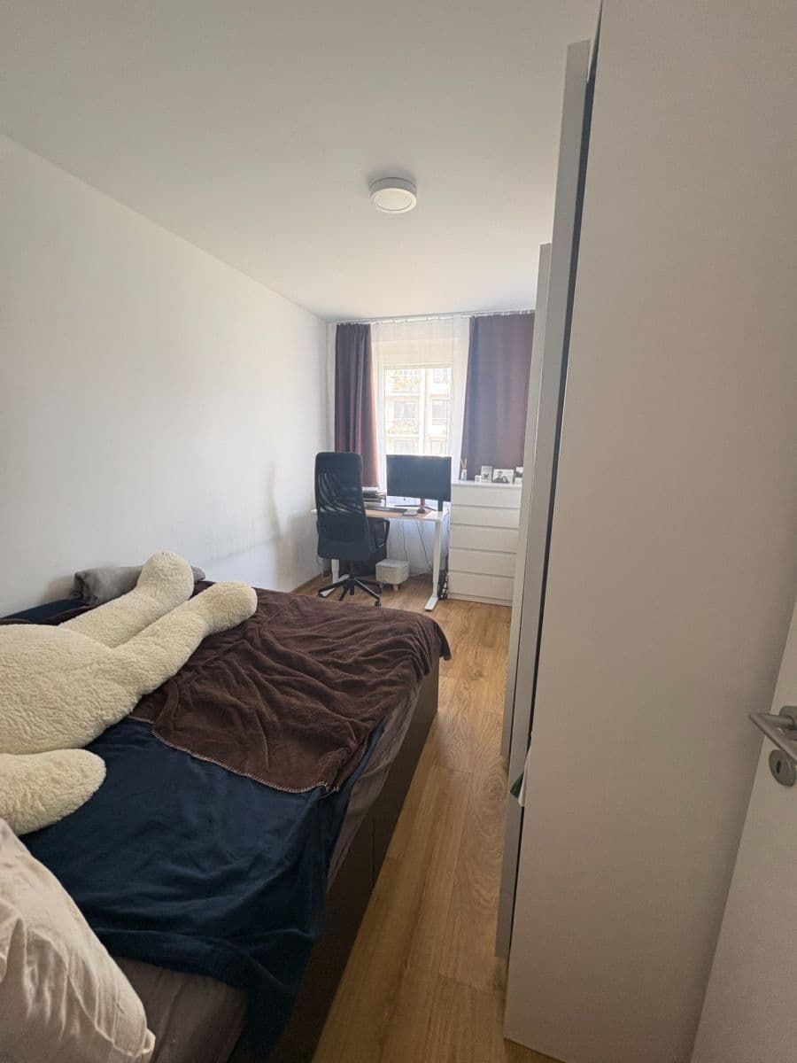 1 bedroom with open-plan kitchen flat to rent, 57 m², Medunova, Prague, Prague 1 bedroom with open-plan kitchen flat to rent, 57 m², Medunova, Prague, Prague