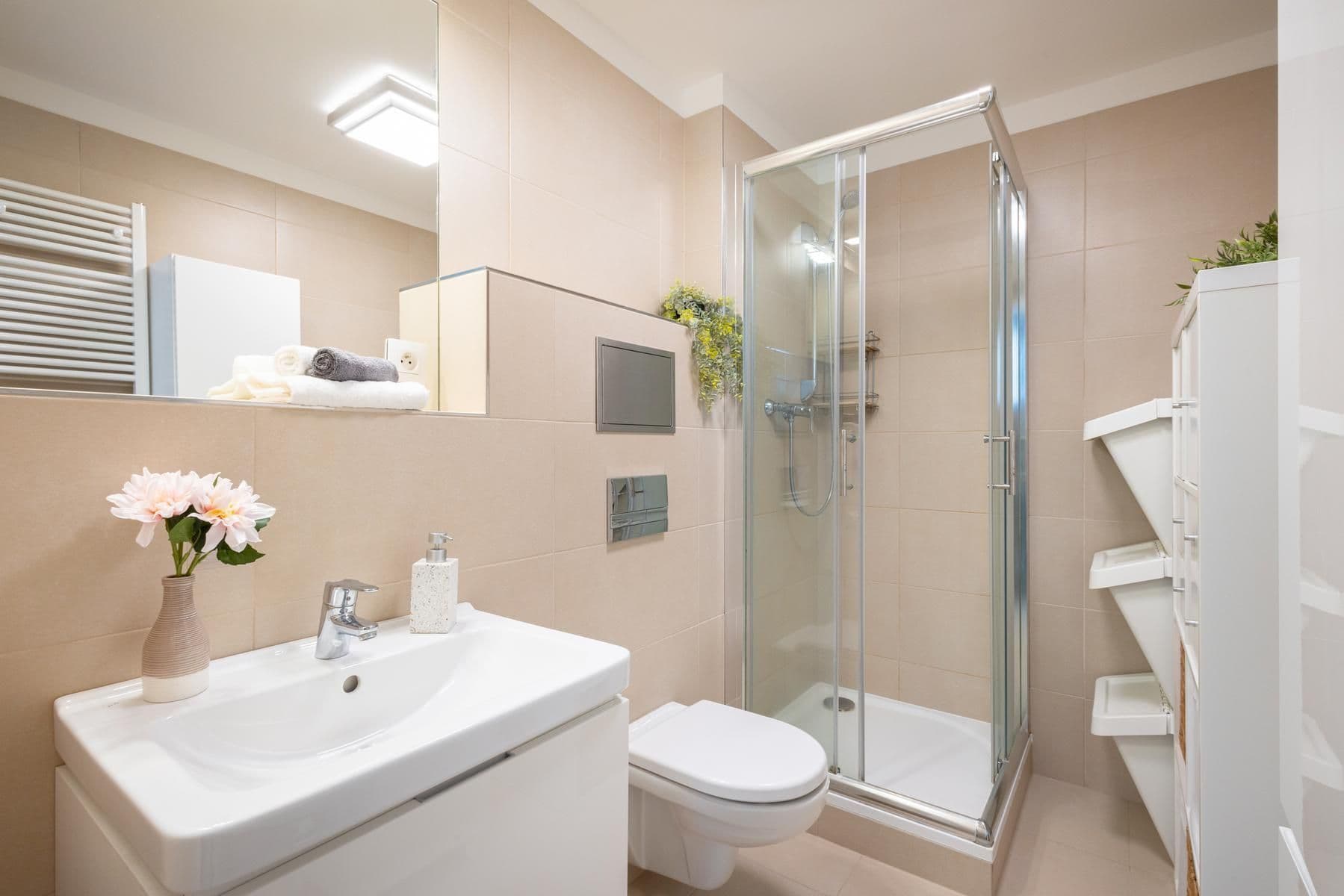 3 bedroom with open-plan kitchen flat for sale, 114 m², Strnadových, Prague, Prague 3 bedroom with open-plan kitchen flat for sale, 114 m², Strnadových, Prague, Prague