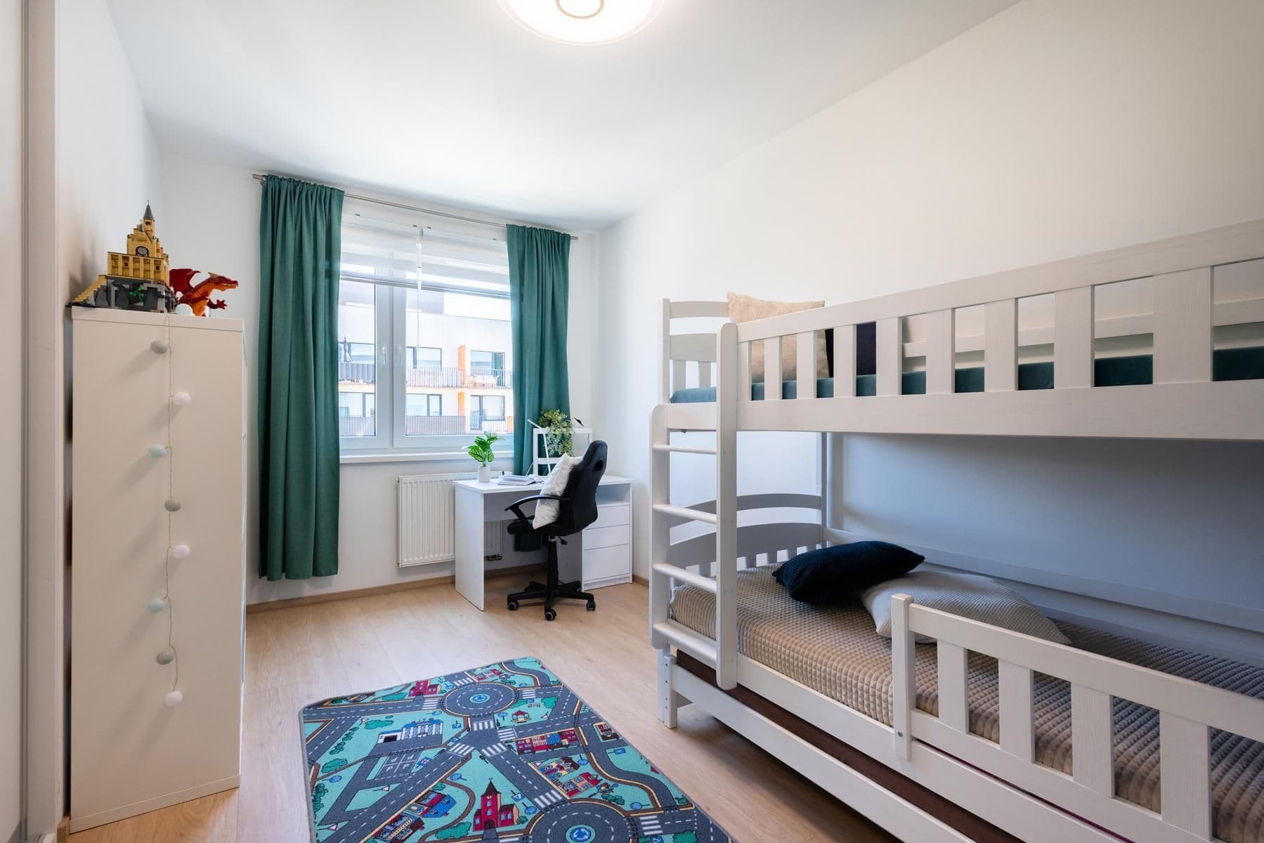 3 bedroom with open-plan kitchen flat for sale, 114 m², Strnadových, Prague, Prague 3 bedroom with open-plan kitchen flat for sale, 114 m², Strnadových, Prague, Prague