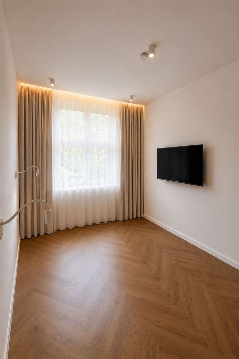 1 bedroom with open-plan kitchen flat to rent, 40 m², Branická, Prague, Prague 1 bedroom with open-plan kitchen flat to rent, 40 m², Branická, Prague, Prague