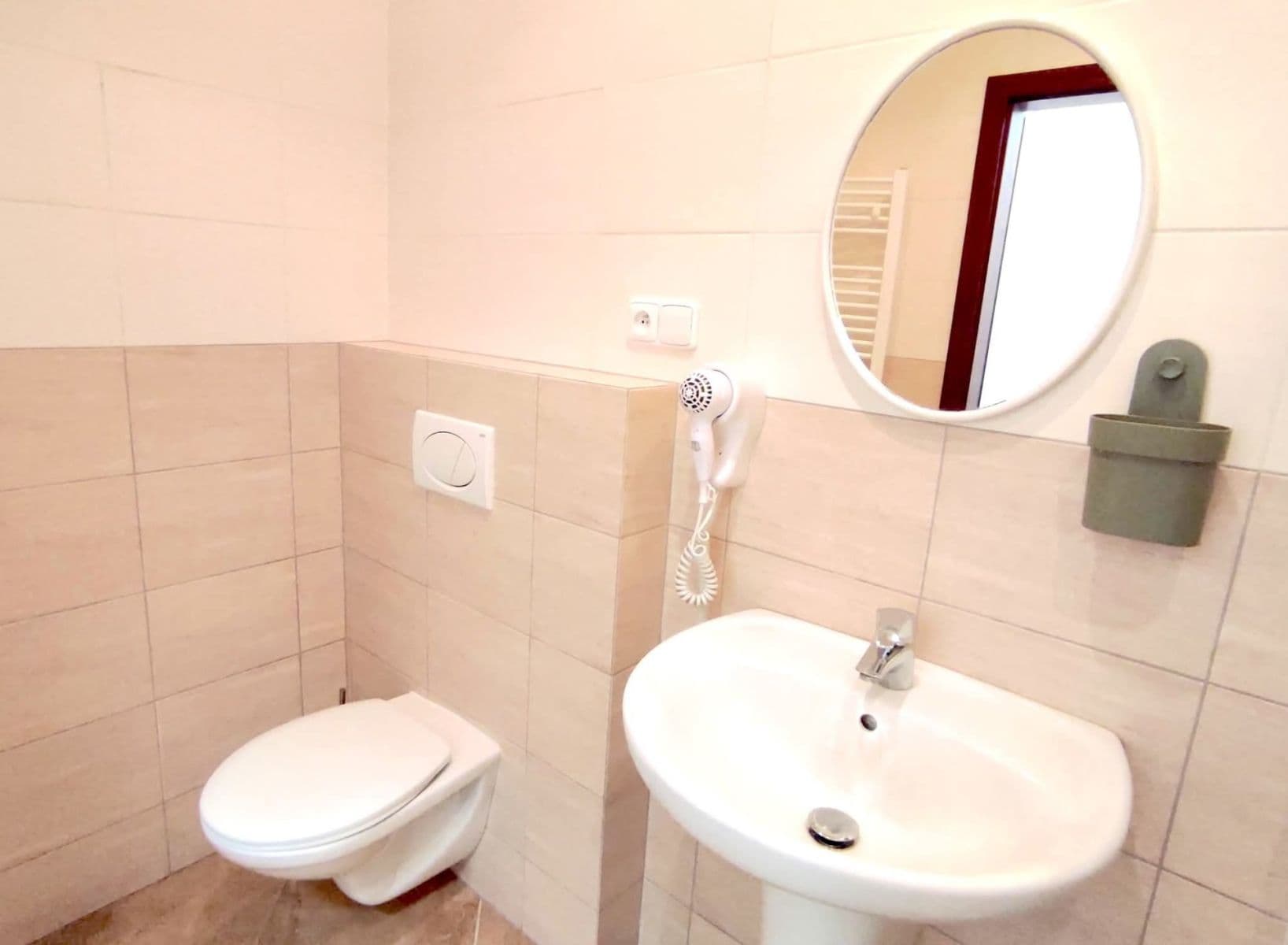 Studio flat to rent, 30 m², Tyršova, Prague, Prague Studio flat to rent, 30 m², Tyršova, Prague, Prague