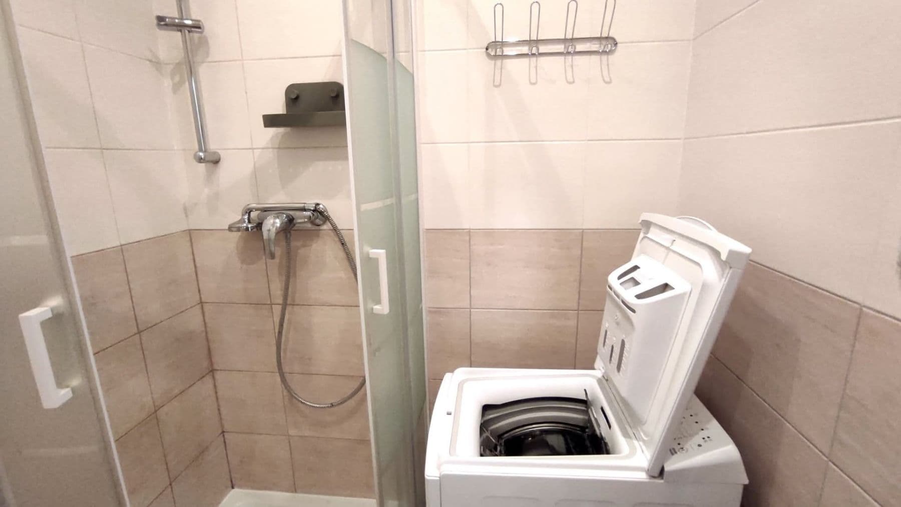 Studio flat to rent, 30 m², Tyršova, Prague, Prague Studio flat to rent, 30 m², Tyršova, Prague, Prague