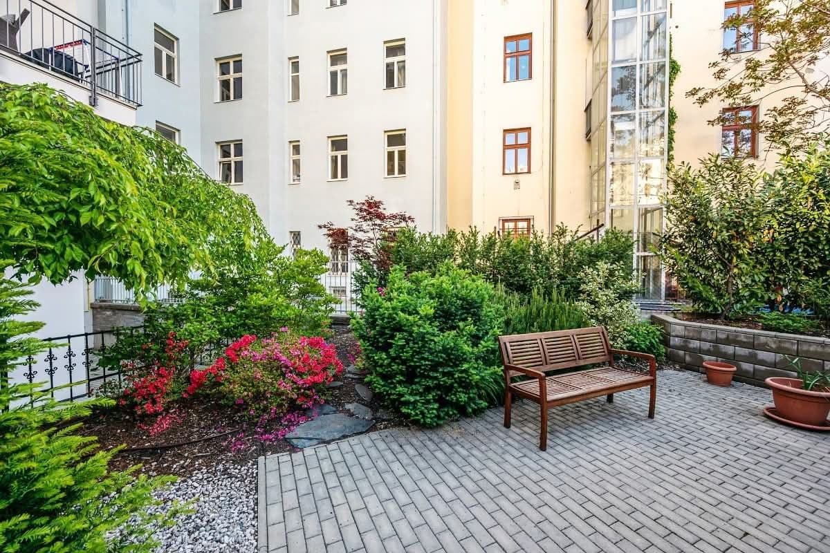 Studio flat to rent, 30 m², Tyršova, Prague, Prague Studio flat to rent, 30 m², Tyršova, Prague, Prague