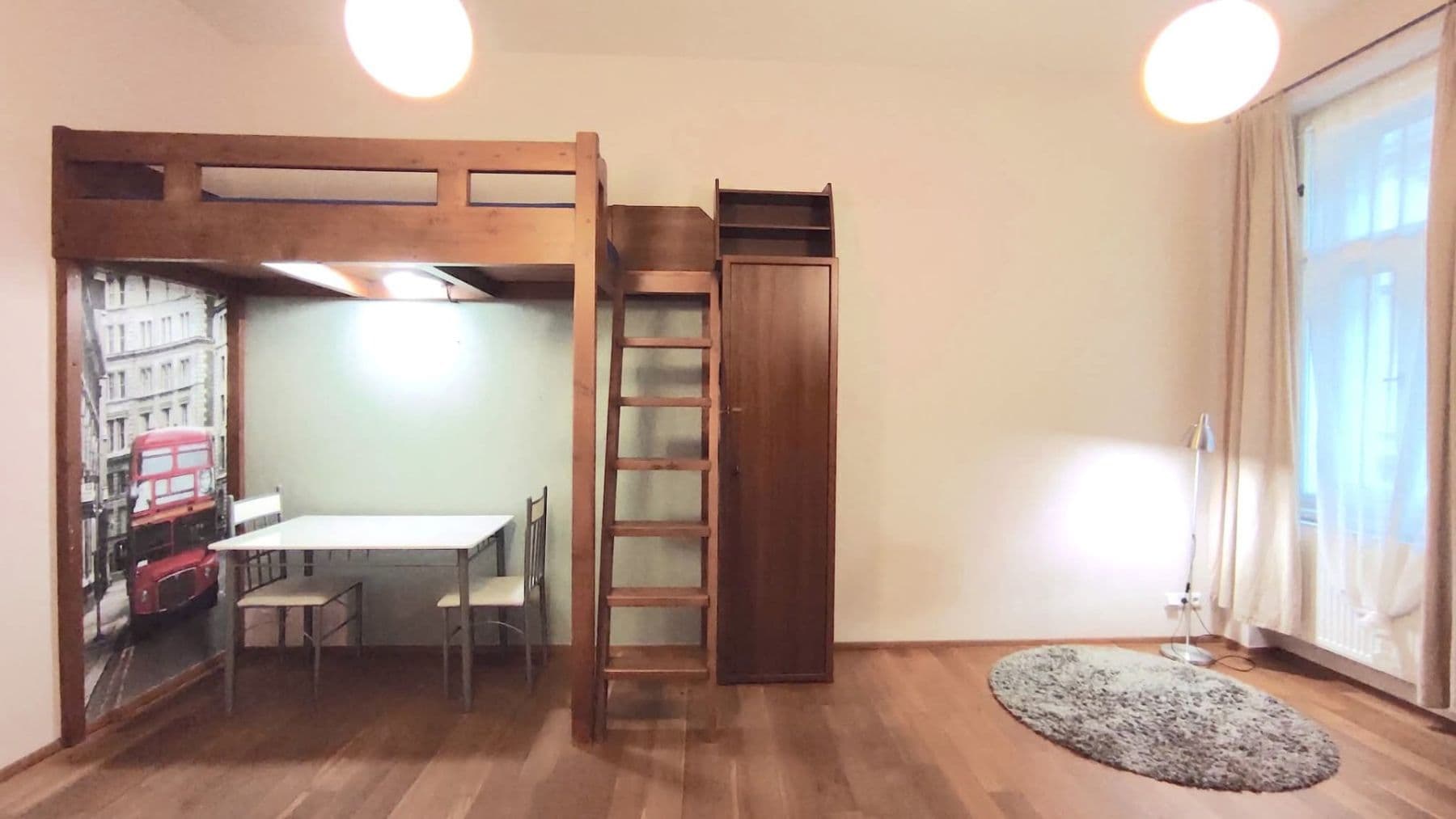 Studio flat to rent, 30 m², Tyršova, Prague, Prague Studio flat to rent, 30 m², Tyršova, Prague, Prague